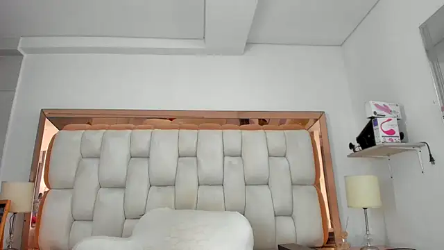 emilyparkerr01 online show from 03.03.25