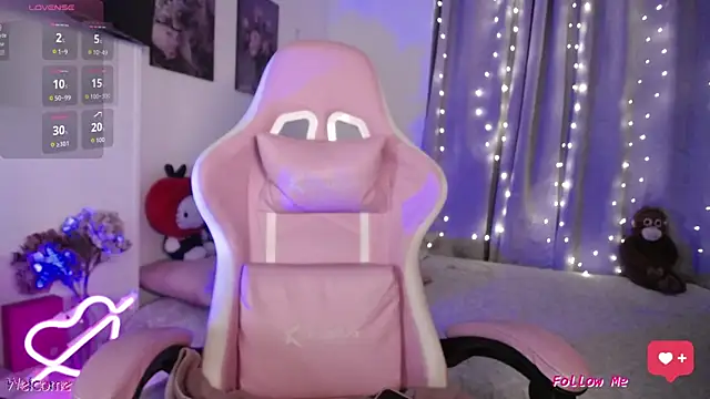 SexyLuna   online show from 04.13.26