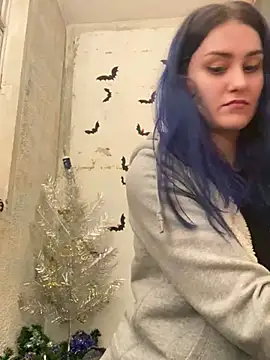 Erotic Synth Goddess online show from 12.08.24