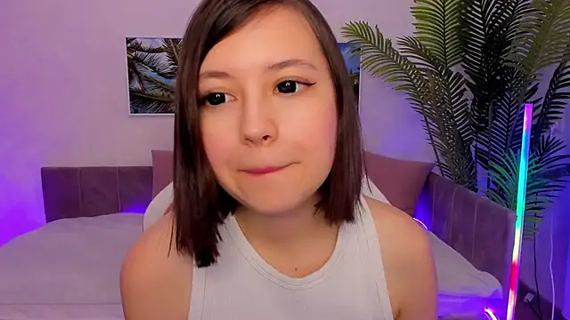 Lina Brownie online show from 03.08.25