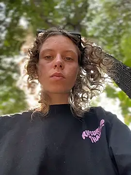 Snapshot of RinaMood chatting on 02.20.26 RinaMood online show from 02.20.26