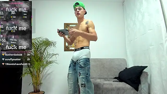 JuniorMorris  online show from 11.19.25