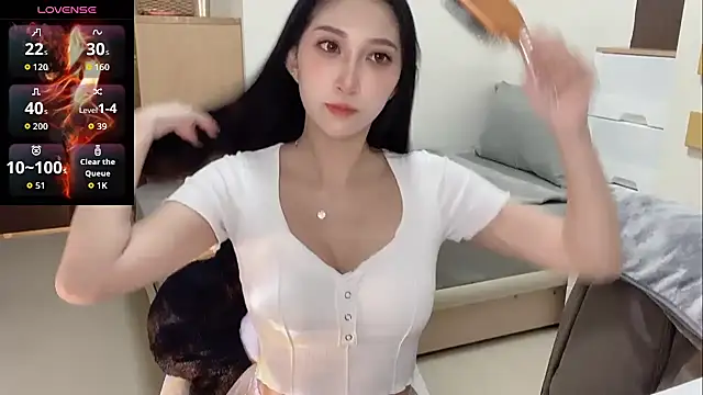 yu5888 online show from 04.13.26