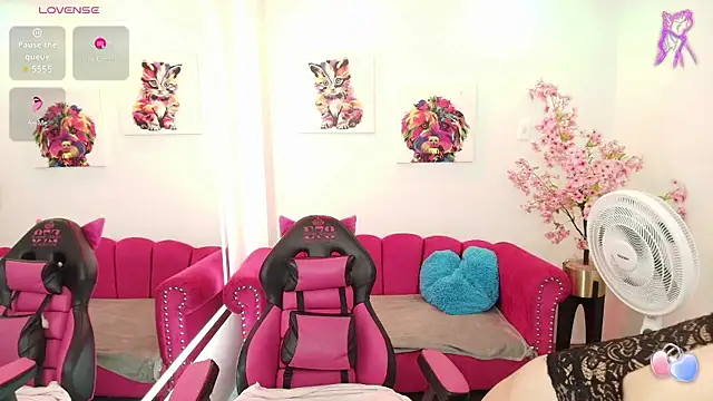 Snapshot of Miss_dolly_ chatting on 01.17.26 Miss dolly online show from 01.17.26