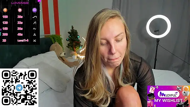 Kelly Hardy online show from 01.20.25