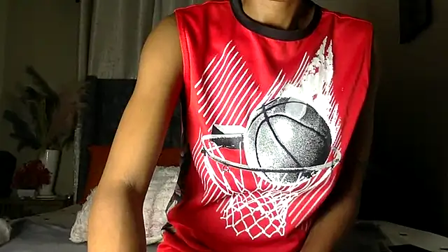 t-NaughtyLicia online show from 02.21.26