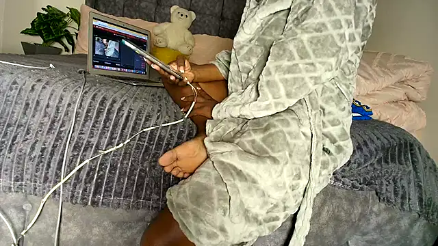 t-NaughtyLicia online show from 03.24.26