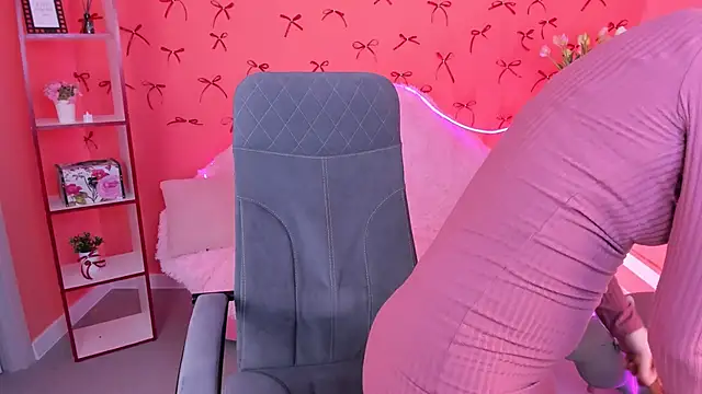 MayaSinabon online show from 01.14.25