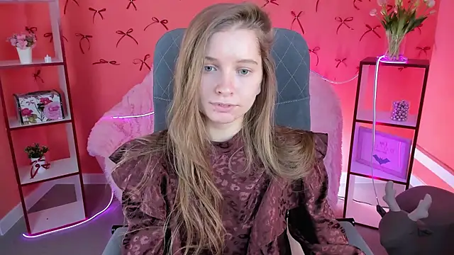 MayaSinabon online show from 01.18.25