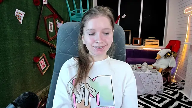 MayaSinabon online show from 02.08.25