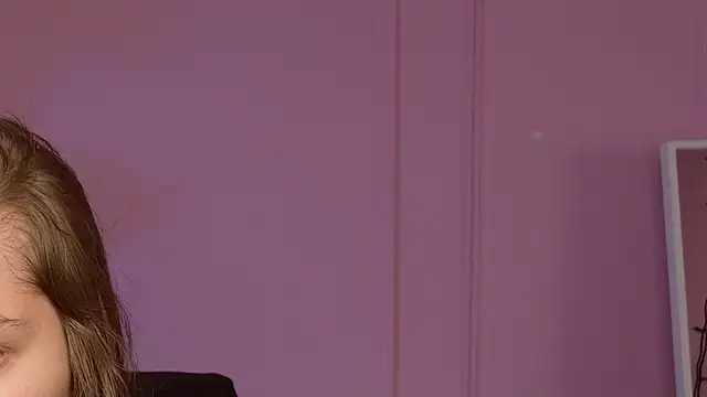 MayaSinabon online show from 02.25.25