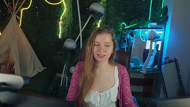 MayaSinabon online show from 03.09.25