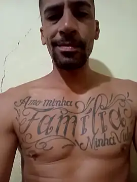 adriabis013 online show from 04.14.26