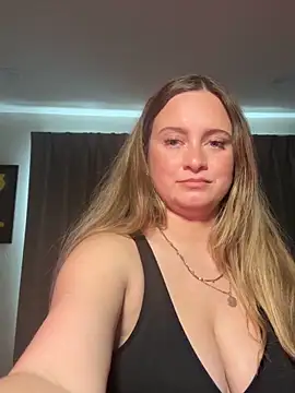 Sophie Raegan online show from 02.19.26