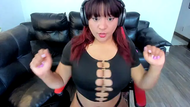 Snapshot of sofialove__ chatting on 01.29.25 sofialove   online show from 01.29.25