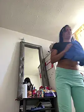 AlanaLars online show from 04.02.26