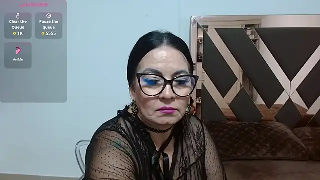 lindaesmeralda online show from 05.12.26