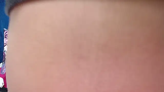 Snapshot of HotSmallTits chatting on 07.16.26 HotSmallTits online show from 07.16.26