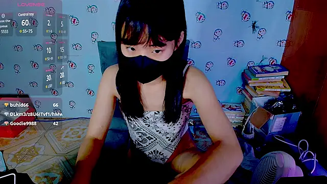   Saphia   online show from 02.21.25