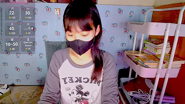   Saphia   online show from 03.03.25