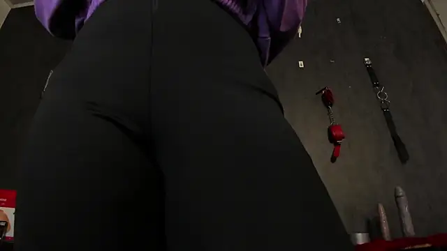 CharlotteScotte online show from 03.11.25