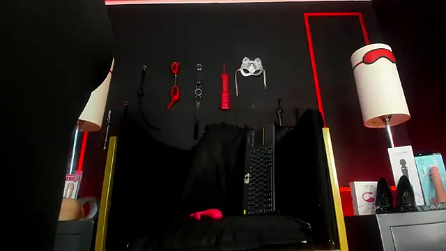 CharlotteScotte online show from 10.11.25