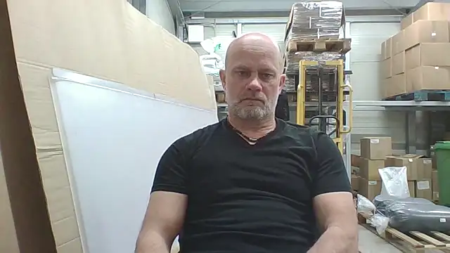 Snapshot of Boomerhun chatting on 02.04.26 Boomerhun online show from 02.04.26