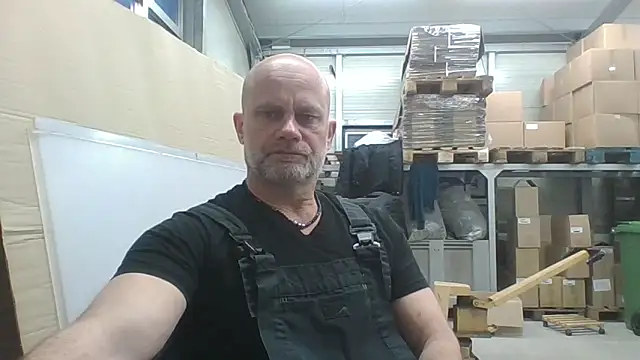 Snapshot of Boomerhun chatting on 02.18.26 Boomerhun online show from 02.18.26