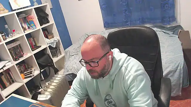 ravingr4d4 online show from 03.18.26