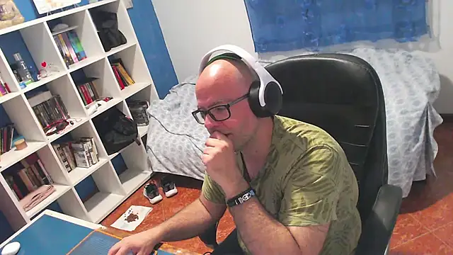 Snapshot of ravingr4d4 chatting on 04.24.26 ravingr4d4 online show from 04.24.26