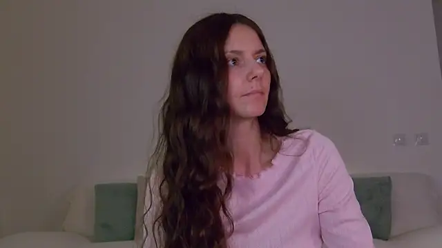 LilyRoselyn online show from 10.15.25