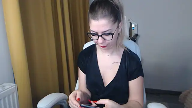 SugarErika online show from 01.14.25