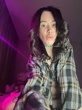 Yunasi online show from 11.12.25