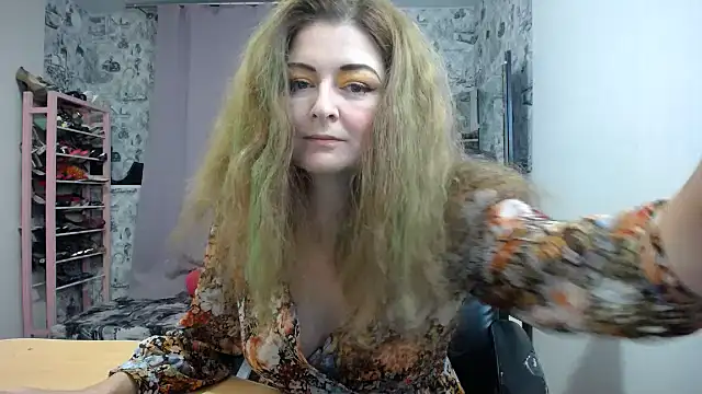 Helen1974 online show from 01.11.26