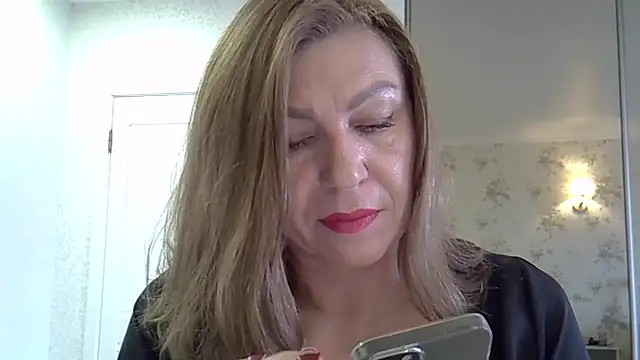 Alexandra-Rosee online show from 11.20.25