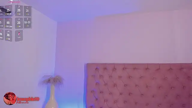 sophiarossee  online show from 11.29.25