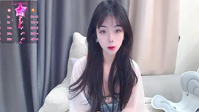 Snapshot of Duludulu_007 chatting on 02.05.25 Duludulu 007 online show from 02.05.25