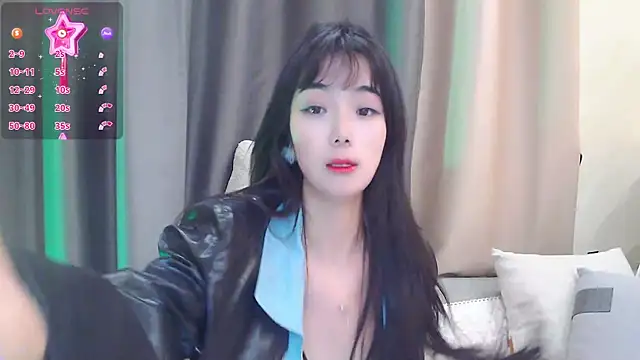 Snapshot of Duludulu_007 chatting on 03.04.25 Duludulu 007 online show from 03.04.25