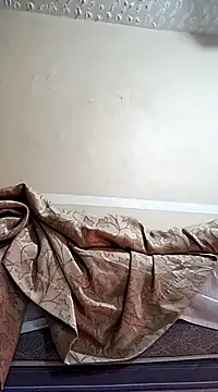 Snapshot of Heriy69 chatting on 12.15.24 Heriy69 online show from 12.15.24