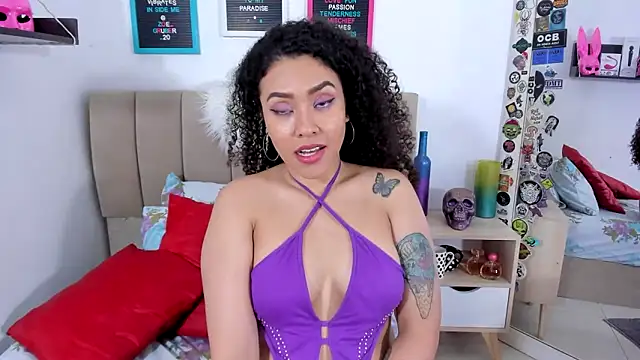 Zoe Gruber online show from 01.11.25