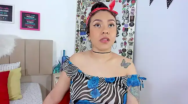 Zoe Gruber online show from 01.29.25