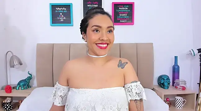 Zoe Gruber online show from 03.10.25