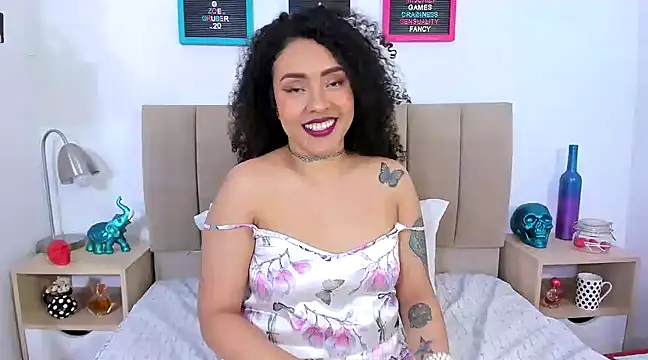 Zoe Gruber online show from 03.17.25