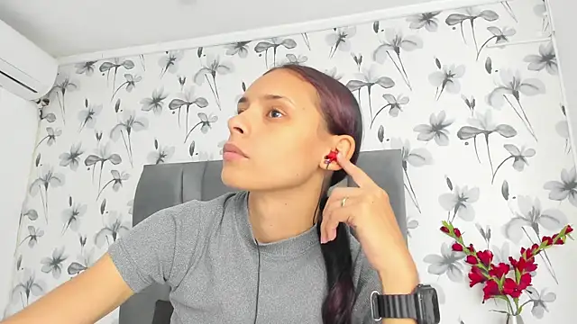 Ehotloveaxxx online show from 10.04.25