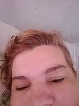 Snapshot of laiscibelle chatting on 09.28.25 laiscibelle online show from 09.28.25