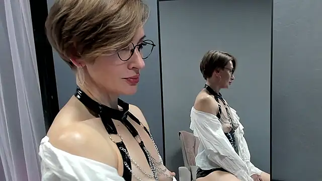 Dorothy Meyer online show from 01.06.26