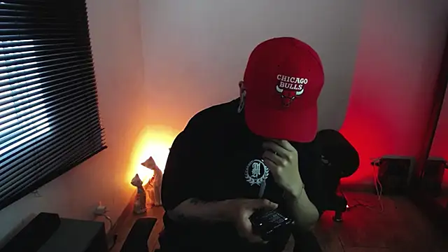 zacwatson  online show from 02.12.26