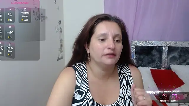 CristialJones  online show from 02.20.25