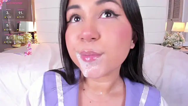 Lilly 2809  online show from 02.27.25