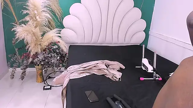 bonieklent online show from 02.21.25